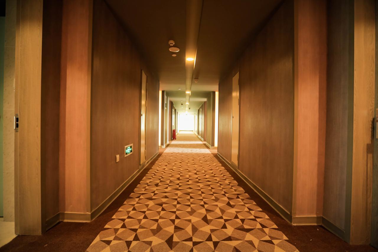Metropolo Jin Jiang Hotels Turpan Administrative The Heart Of Pai Bagian luar foto